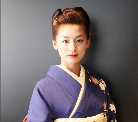 35岁日本女星结束2年婚姻 被曝赡养费一毛都没拿