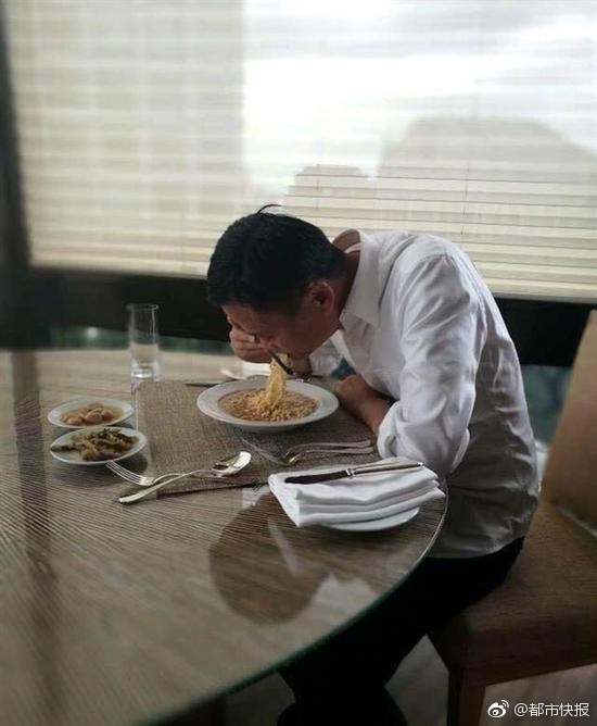 fun来了:每天吃这么多你真的想瘦吗?很享受啊 fun来了:每天吃这么多你真的想瘦吗?很享受啊图片