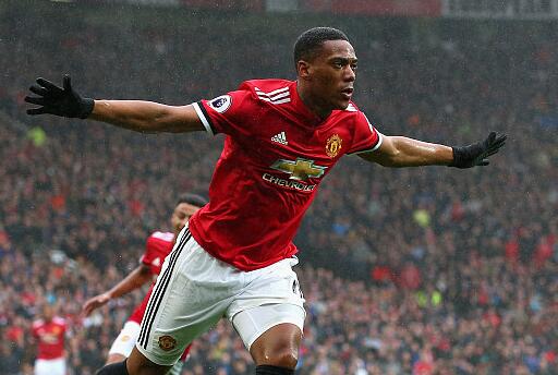 英超-马夏尔替补制胜 曼联主场1-0热刺