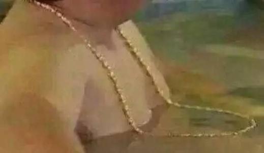 fun来了:直播打孩子月入百万|姐妹情死于吹口哨 fun来了:直播打孩子月入百万|姐妹情死于吹口哨图片