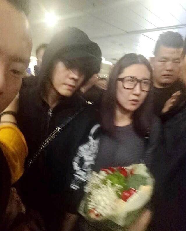 fun来了:耿直boy陈豪打脸白莲花|抢劫也实名制了 fun来了:耿直boy陈豪打脸白莲花|抢劫也实名制了图片