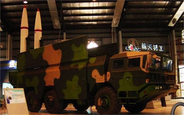 卡塔尔阅兵彩排展出中国BP-12A导弹 射程280千米