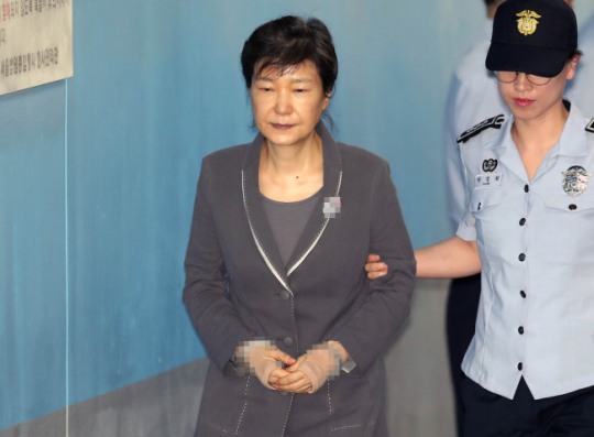 朴槿惠拒绝陈述！韩检方狱中调查失败