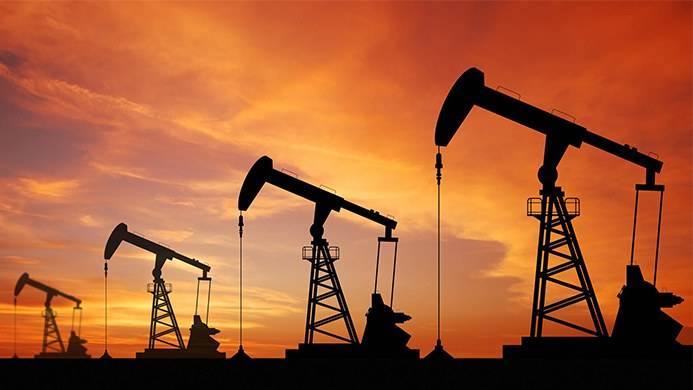 油价上涨推美国原油供应创新高 或削弱欧佩克减产效果