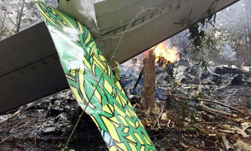 哥斯达黎加一飞机坠毁 10名美国游客2飞行员丧生