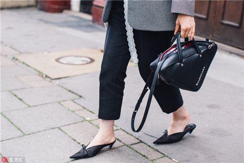 今年早春猫跟鞋依旧时髦 再不入手你就OUT了_凤凰时尚