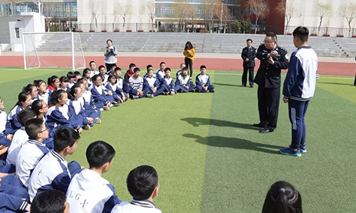 "做自己的首席安全官"——平安校园行启动仪式在榆林市高新区完全中学