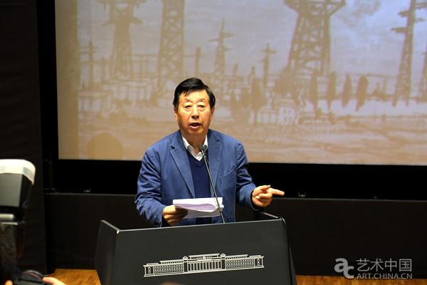 中国美术家协会主席 561d3d962279f55_size26_w600_h400.jpg