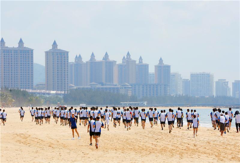 gdp增速_2018年乐清市gdp(3)