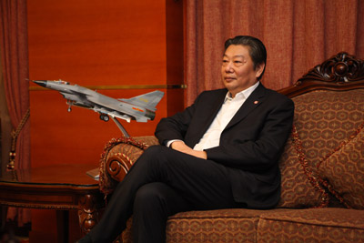 谭瑞松任中国航空工业集团董事长，林左鸣不再担任