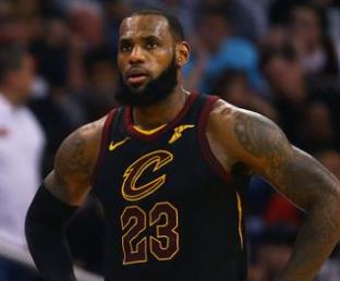 运动汇 德甲 汉堡55年首次降级 上港U23小将涉