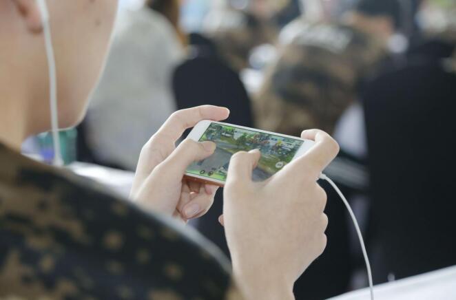 杭州电竞“吃鸡”大赛落幕 百人争夺万元大奖