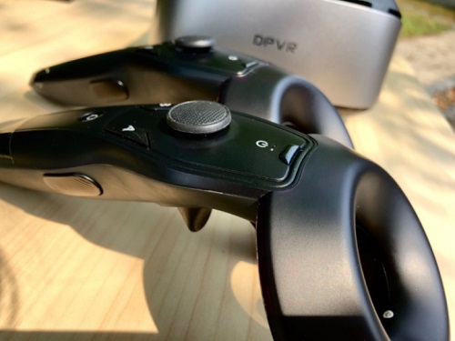 vr眼镜多少钱一套带手柄的 bf4fb01b9d1e079_size46_w500_h375.jpg