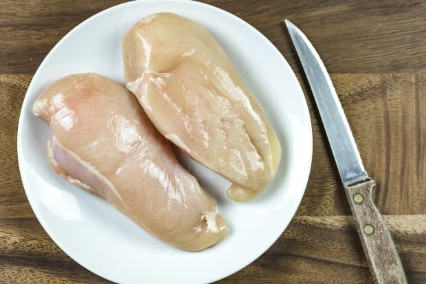 鸡肉没煮熟 铁人三项女选手吃鸡后36小时身亡