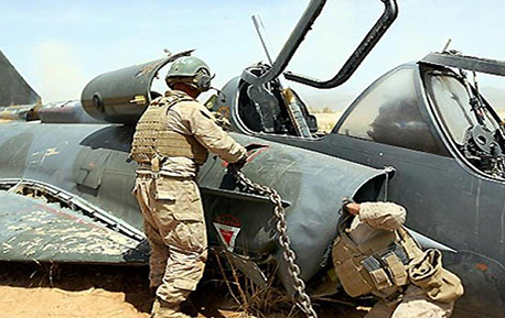 狂摔400架战机 进口战机几乎摔光 吓跑卖飞机大户如今自造武直