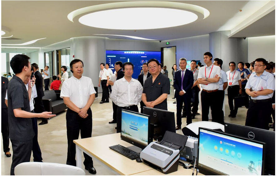 什么是国家的审判机构 4514572cdbdbeae_size667_w887_h564.png