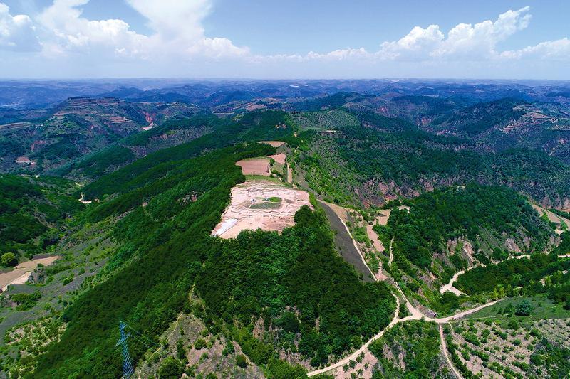 芦山峁遗址原标题:芦山峁:一座揭示中国4500年前文明的都邑遗址记者