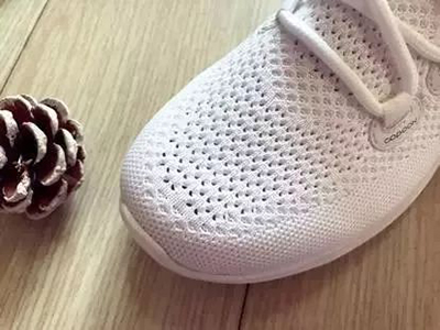 这双鞋有10000个散热孔,蹬上爽炸天 走路还赚