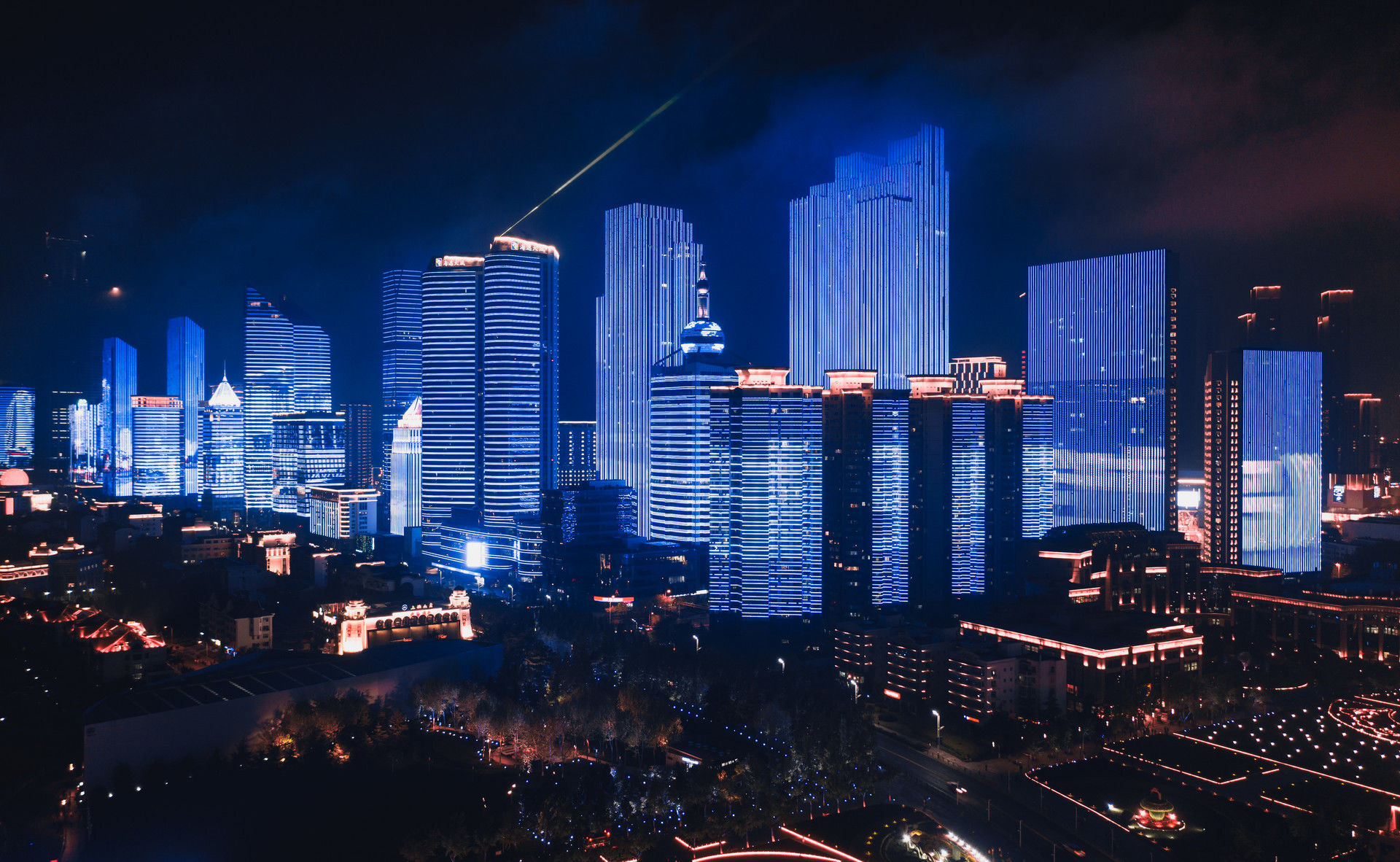 全口径税收占gdp比重_中国制造业占gdp比重(2)