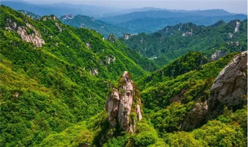尧山风景区获评"避暑旅游目的地"称号_河南频道_凤凰网