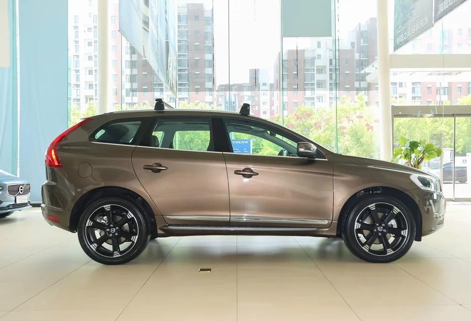 17款沃尔沃xc60钜惠价格 沃尔沃对比凯迪拉克