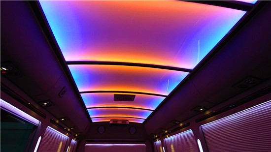 蓝色灯带价钱 85214_news_1541657475947.jpg