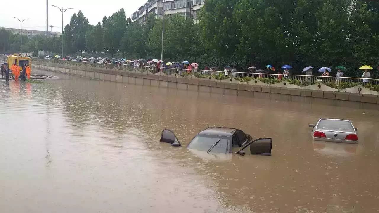 有了保险，就不会遭遇全损水淹车?_凤凰汽车_凤凰网