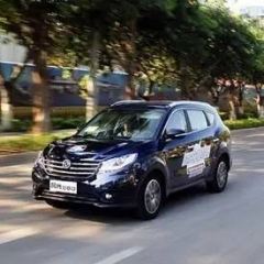 试驾东风风光580 宝骏众泰遇7座强敌