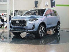 上汽大通D90谍照曝光 配悬浮式中控大屏