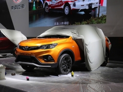 2016成都车展探馆 东南全新SUV DX3曝光