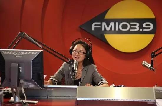 电驹哥参加FM103.9北京交通广播,对话充电桩