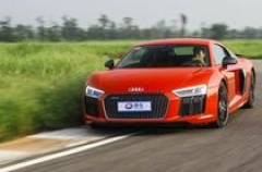 牛马的梦魇 最猛奥迪来袭 测R8 5.2L V10