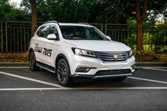 行走在云端上的汽车 实拍上汽荣威RX5