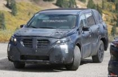 斯巴鲁全新7座SUV谍照曝光 或2017年发布