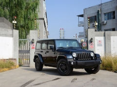 限量300台 Jeep牧马人75周年致敬版实拍