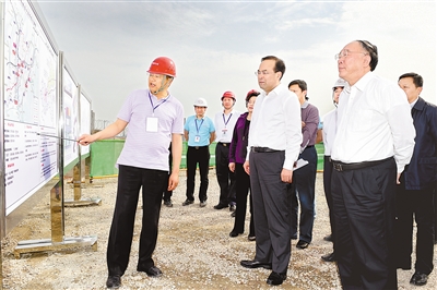 大力推进重点项目建设 为经济社会持续健康发