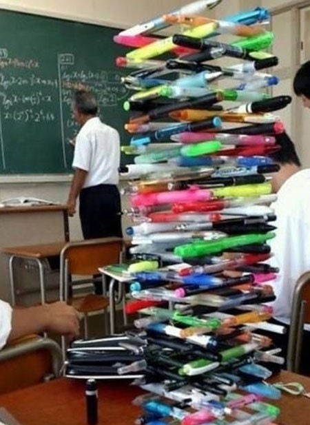 不过话说，妹子劳琳最喜欢的乐队偶像也在网上看到了她们的比赛，所以喜欢宋仲基李敏镐都敏俊吴亦凡鹿晗王凯胡歌的你们有木有什么想法？