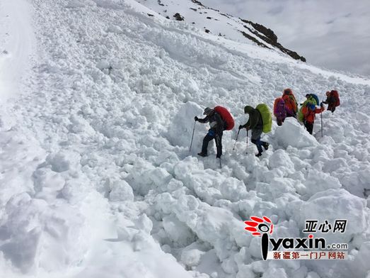 孟克特穿越队伍失联