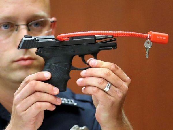 图为齐默尔曼使用的手枪。