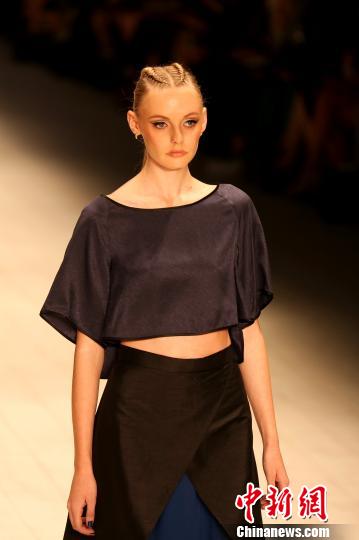 ���紺ϵ����Ʒ��֮����������¡ ��