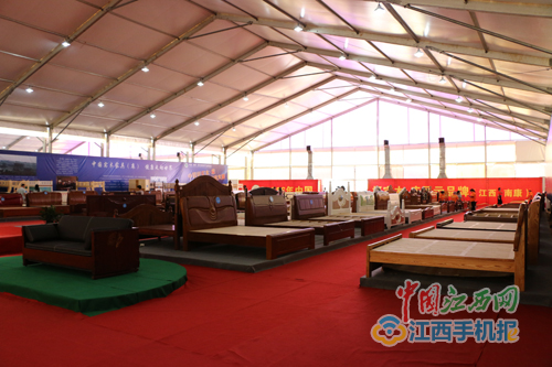 第三届家具博览会实木床展馆