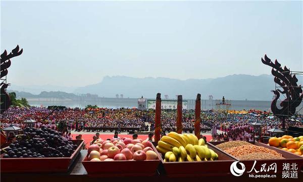 郑家裕摄