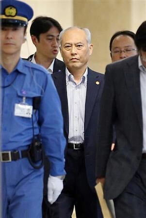 　　14日下午舛添要一参加议会运营委员会理事会