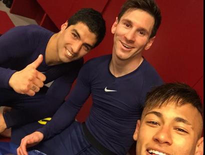 世体:巴萨更衣室致信梅西 你的一切决定都理解