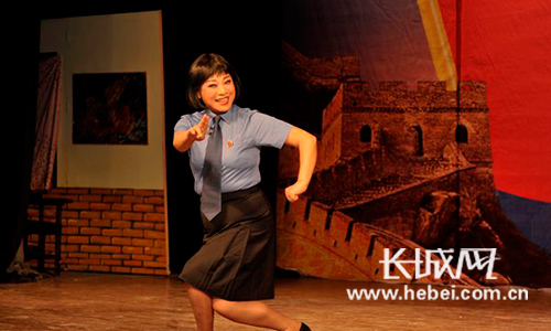 河北检察院组织干警观看评剧话剧演出弘扬正能