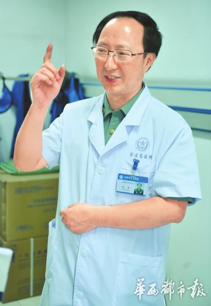 原成都军区总医院肿瘤科主任张涛及其团队研究成果获四川省科技进步奖一等奖