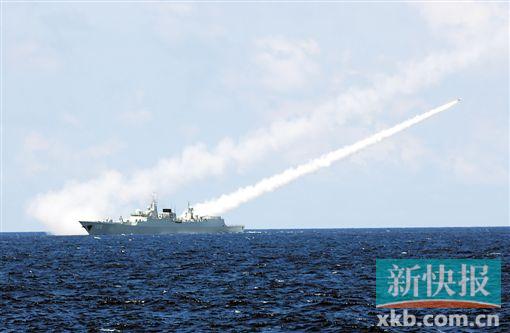 ▲7月8日,导弹护卫舰发射防空导弹。