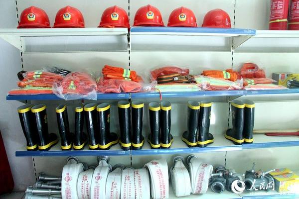 常用到的消防设备，微型消防站内全都有。
