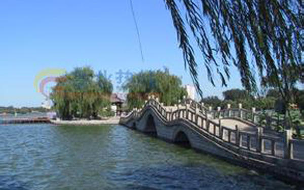 山东暴雨枣庄降水最多 全省降下1625个大明湖