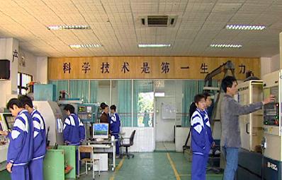 上海将出台职业教育教师激励办法,定制职称评